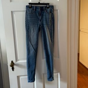 Medium wash, high-rise, American Eagle jeans